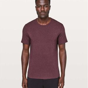 Lululemon 5 Year Basic Short Sleeve Men's Maroon T-Shirt M-L